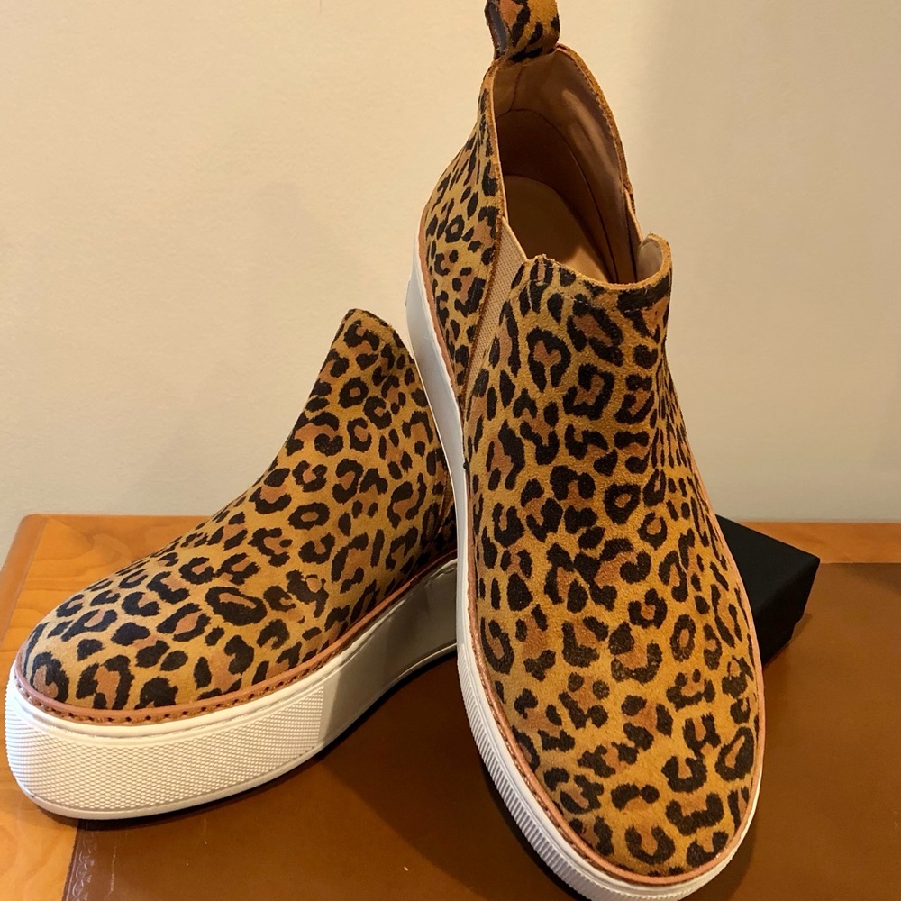 J Slides leopard hi top NEW! - Picture 11 of 11